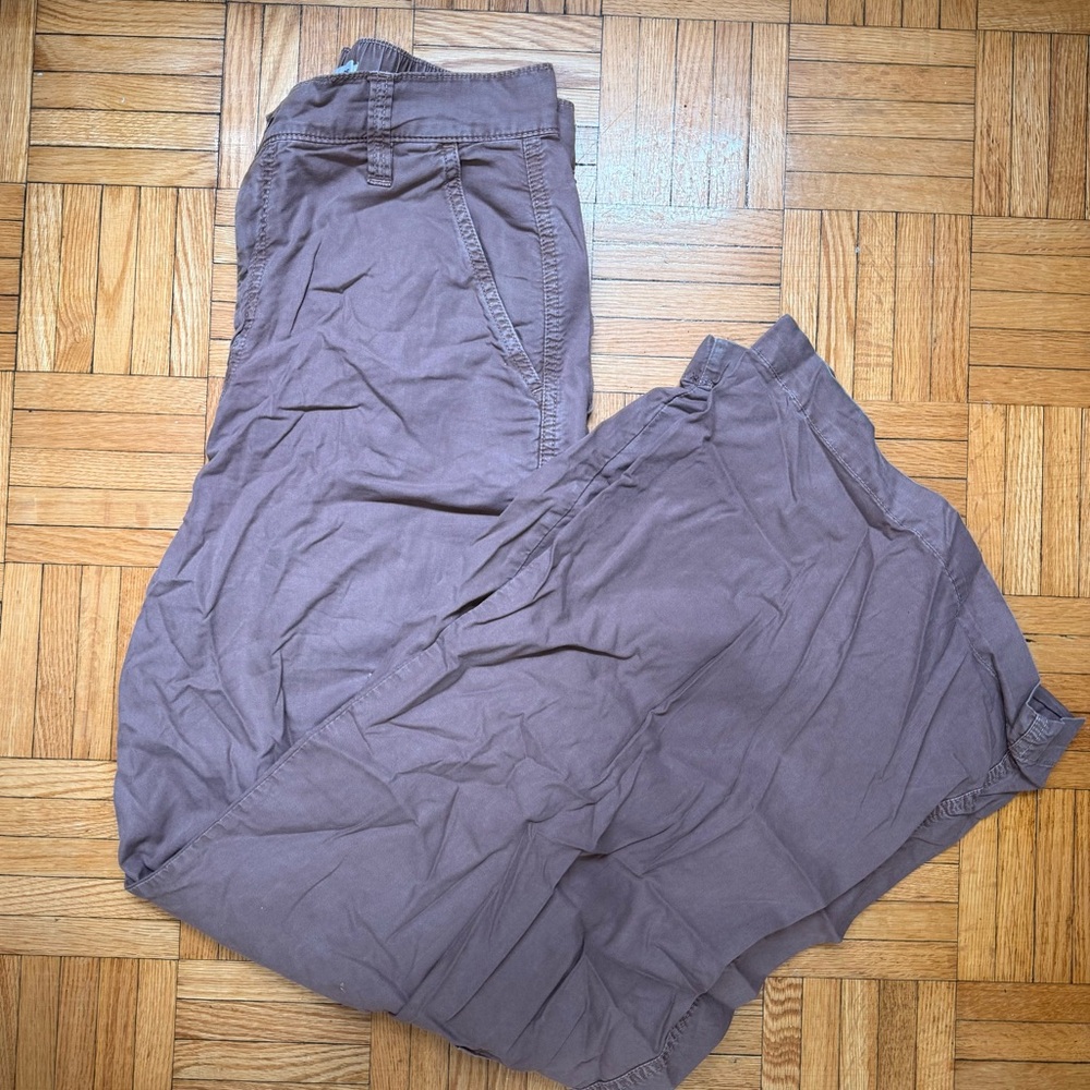 baggy cargo pants